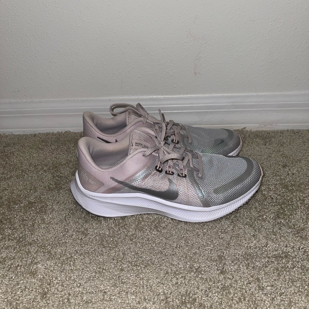 Nike Quest Running Shoes